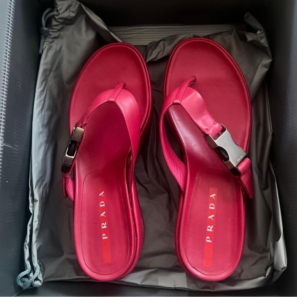 Vintage Prada hot pink sandals